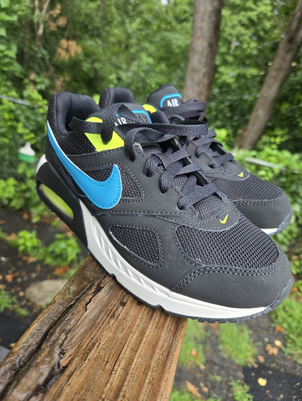 Nike Air Max IVO NIB